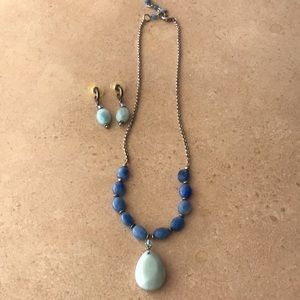 Necklace & earring set